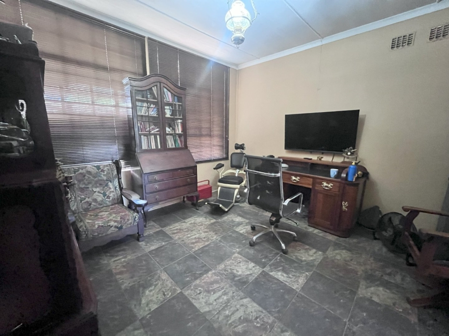 Commercial Property for Sale in Hamilton Free State